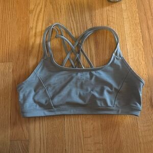 Athleta Strappy Racerback Sports Bra Large